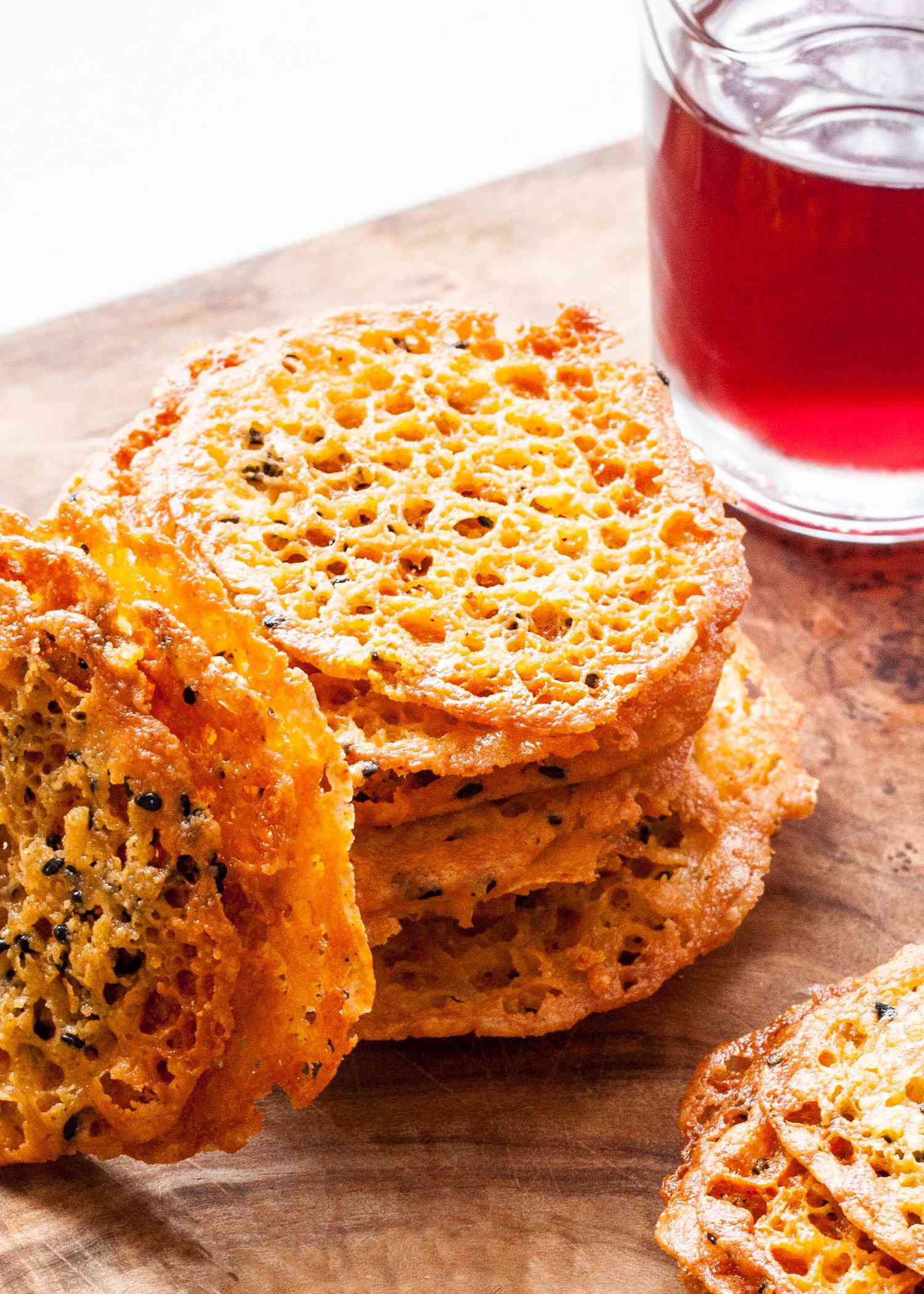 Golden Cheddar Cheese Crisps