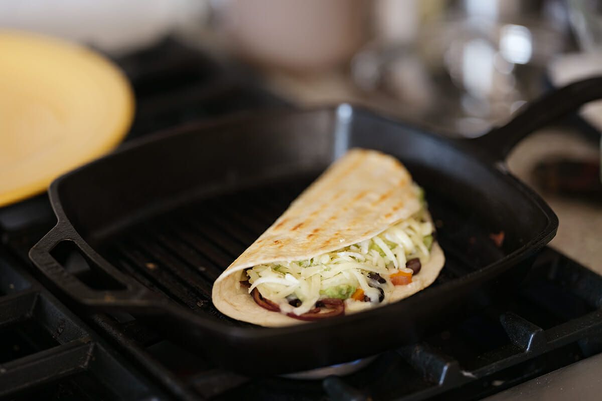 Avocado and black bean quesadilla recipe fold over the tortilla and cook the quesadilla