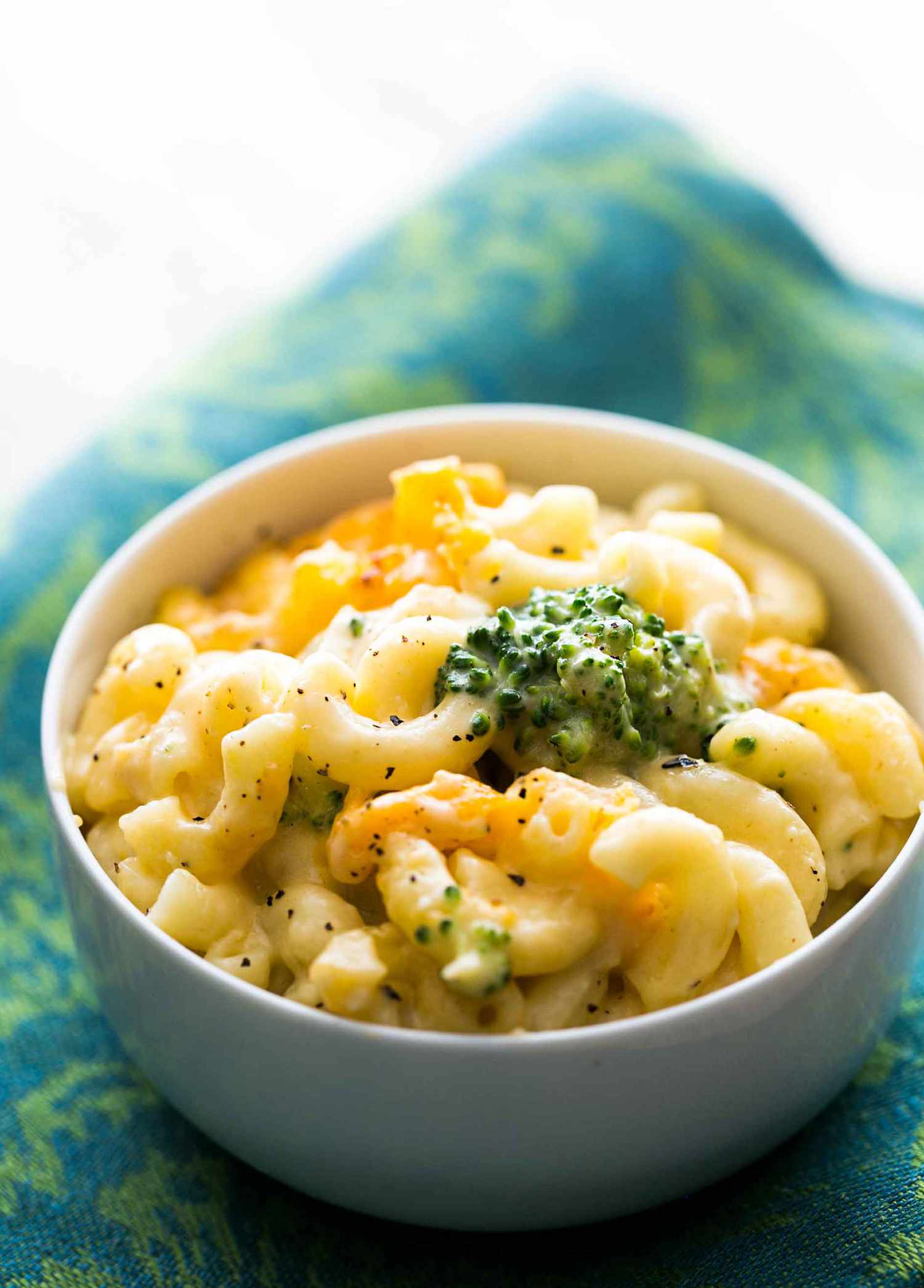 Broccoli Cheddar Mac Cheese