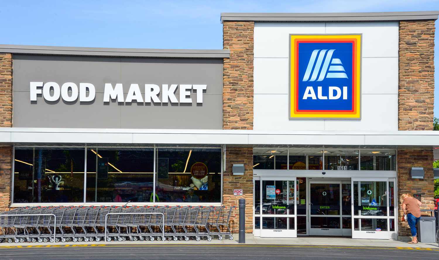 aldi storefront