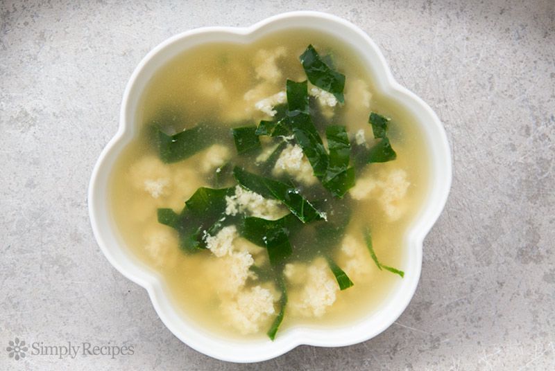 Italian Egg Drop Soup (Stracciatella)