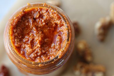 Walnut Pesto with Sun-Dried Tomatoes
