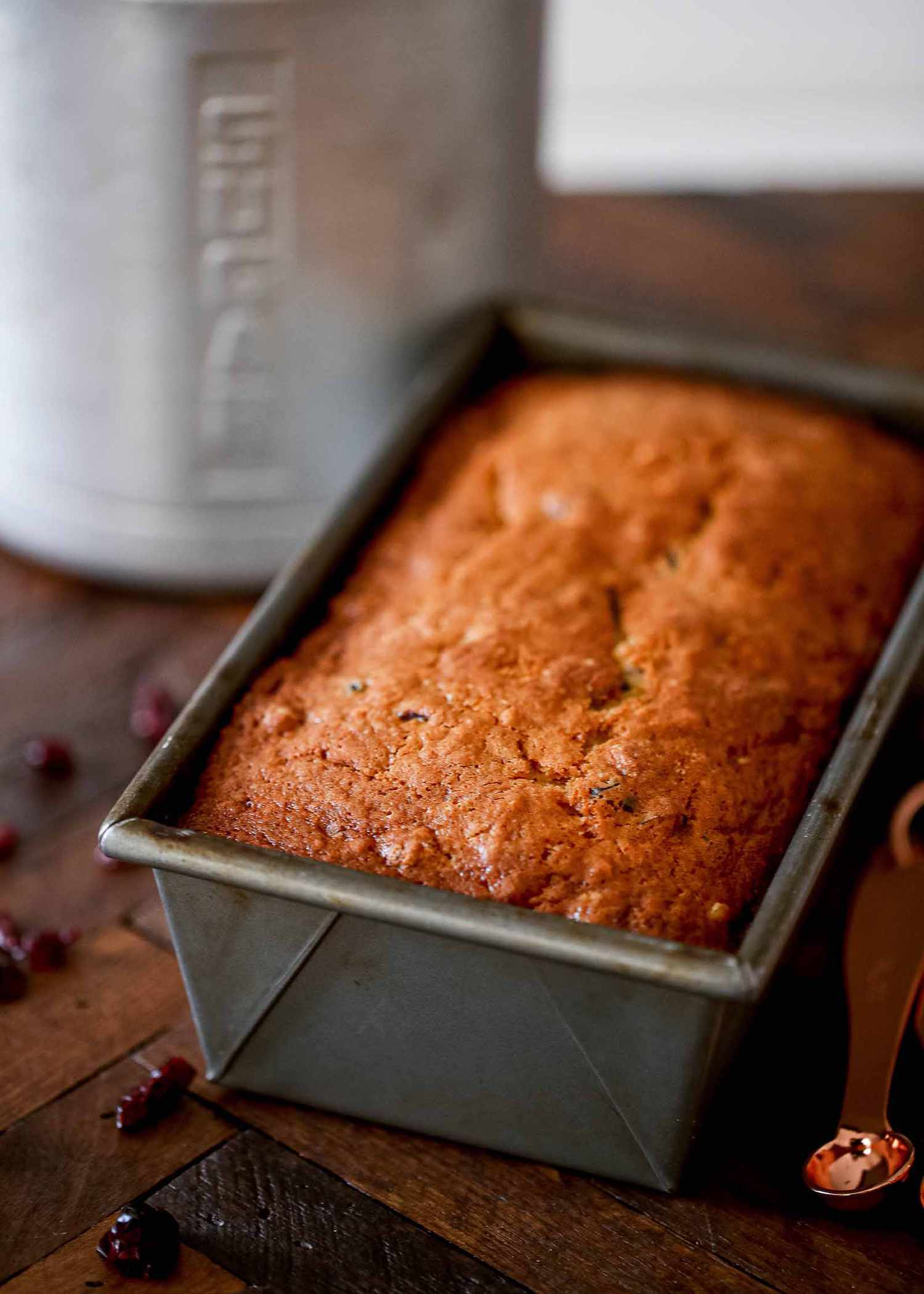 Glass Loaf Pan Guide - bread baked in loaf pan