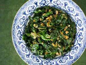 Sautéed Kale with Smoked Paprika