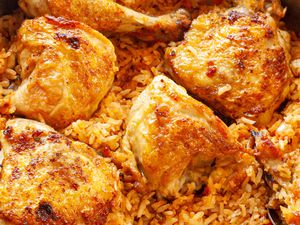 Close up of a pot or cooked arroz con pollo