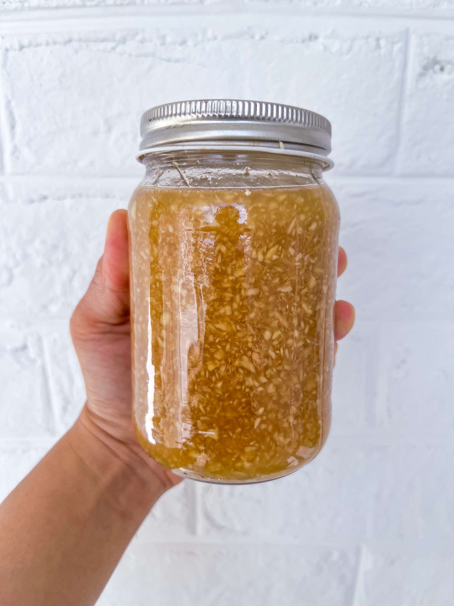 Jar of seonggangcha