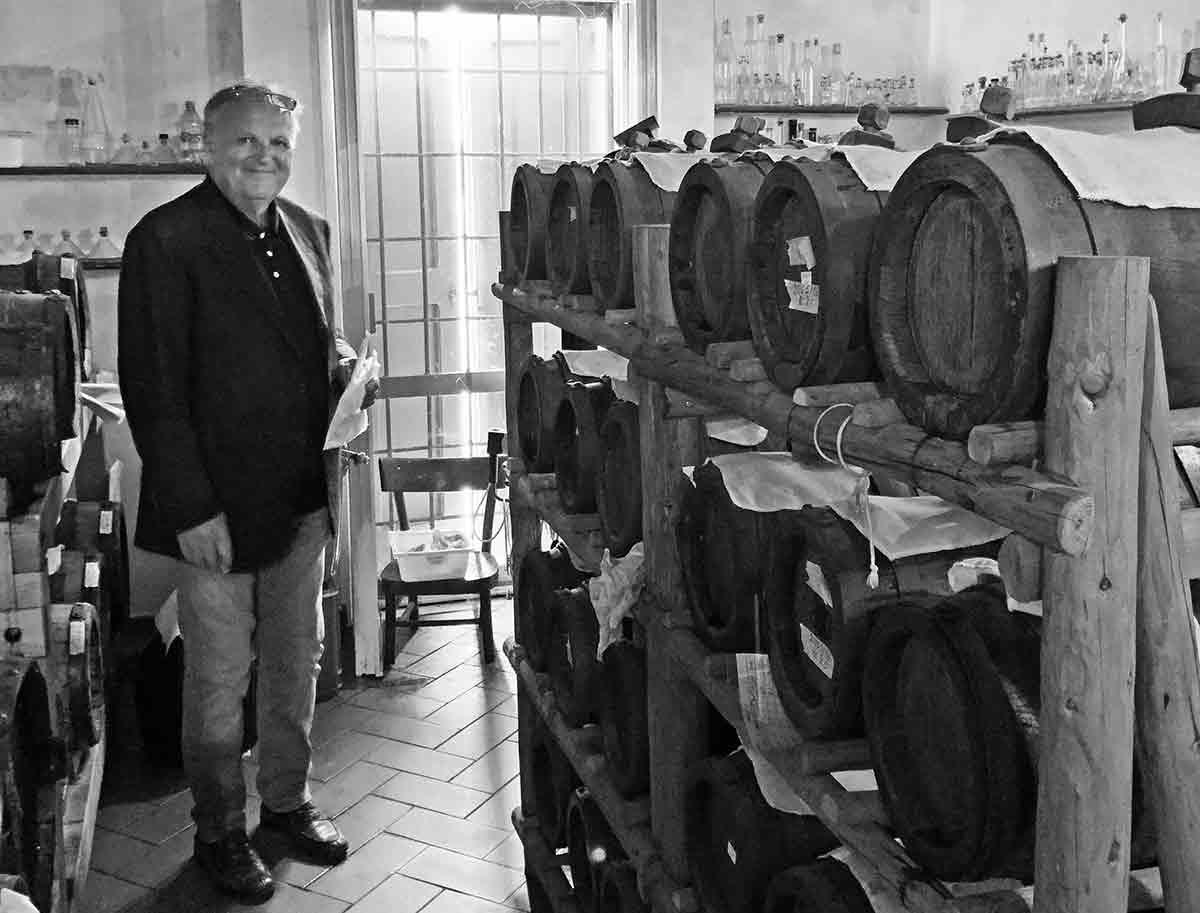 In the family attic-over-garage acetaia