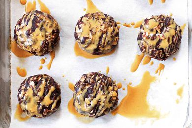 Chocolate Peanut Butter No Bake Cookies drizzled in peanut butter