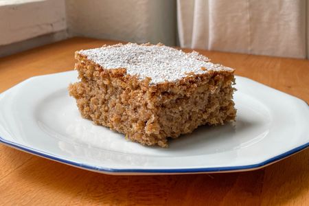 3-ingredient cake