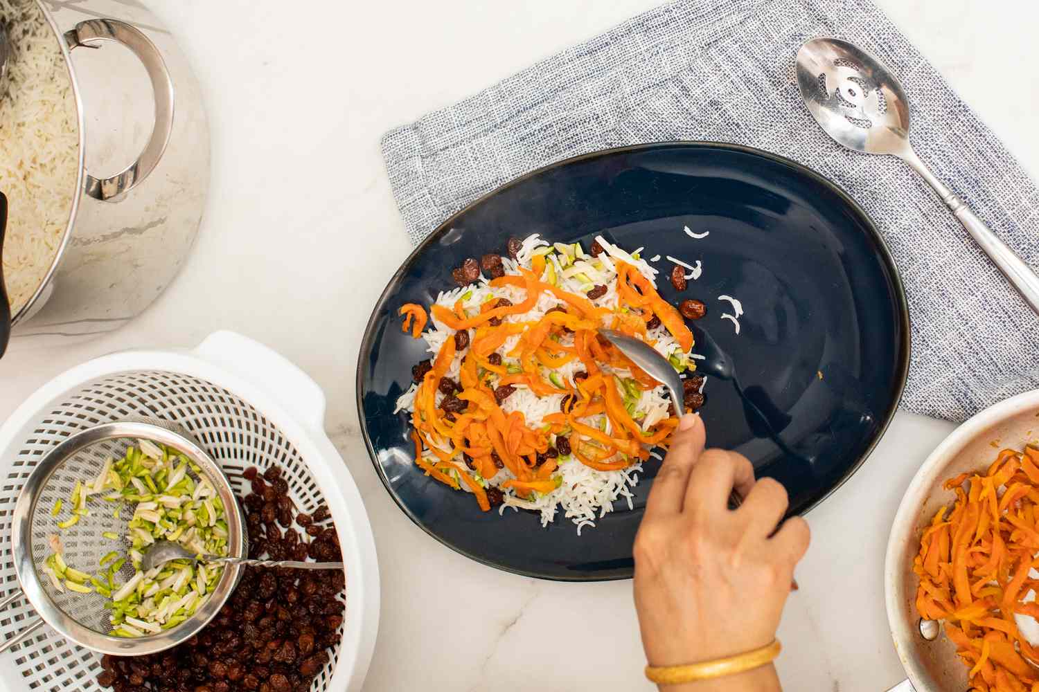 Assemble Kabuli Palao (Afghan Lamb Shanks with Rice, Carrots, and Raisins)