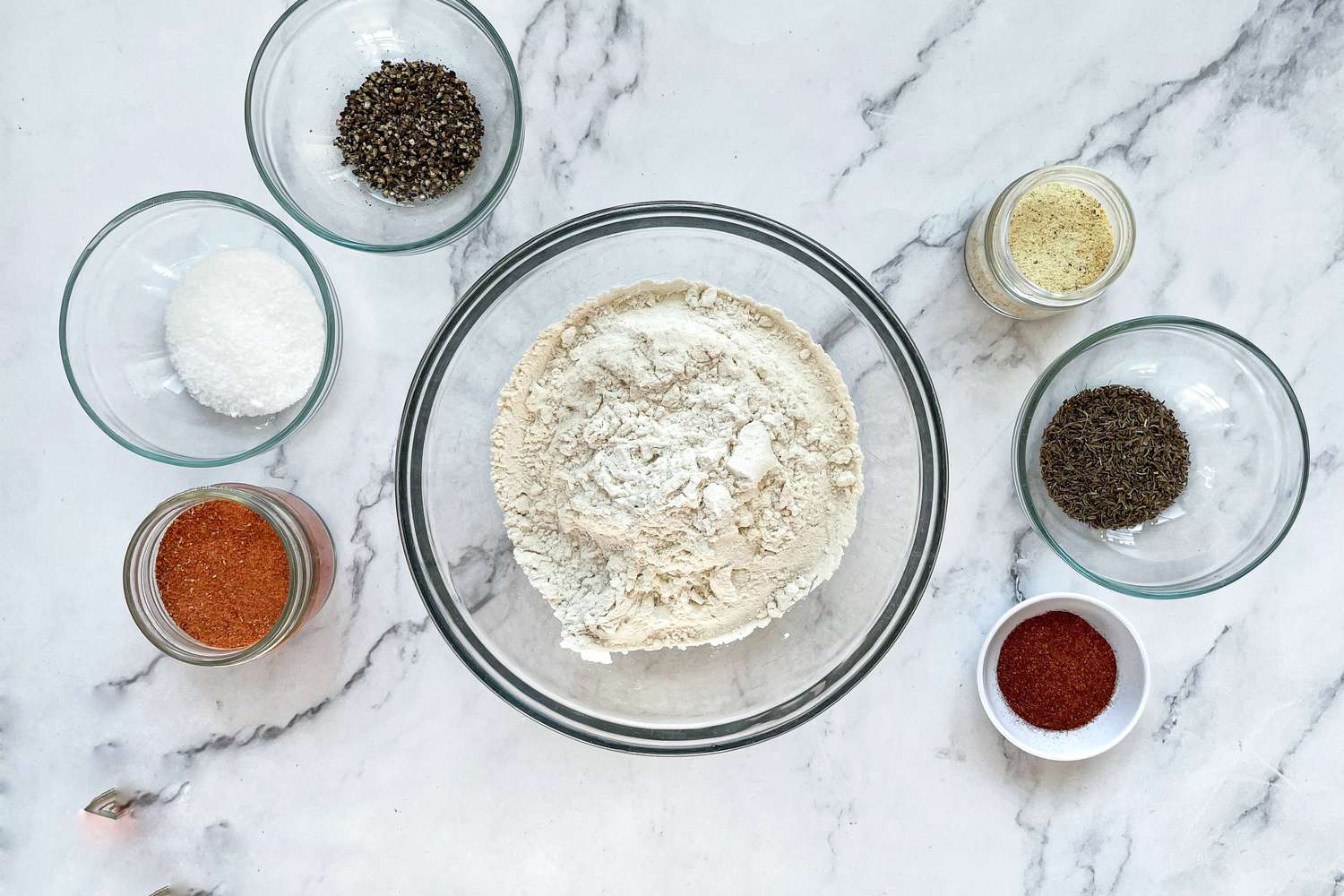 Flour dredge and spices for air fryer fried chicken