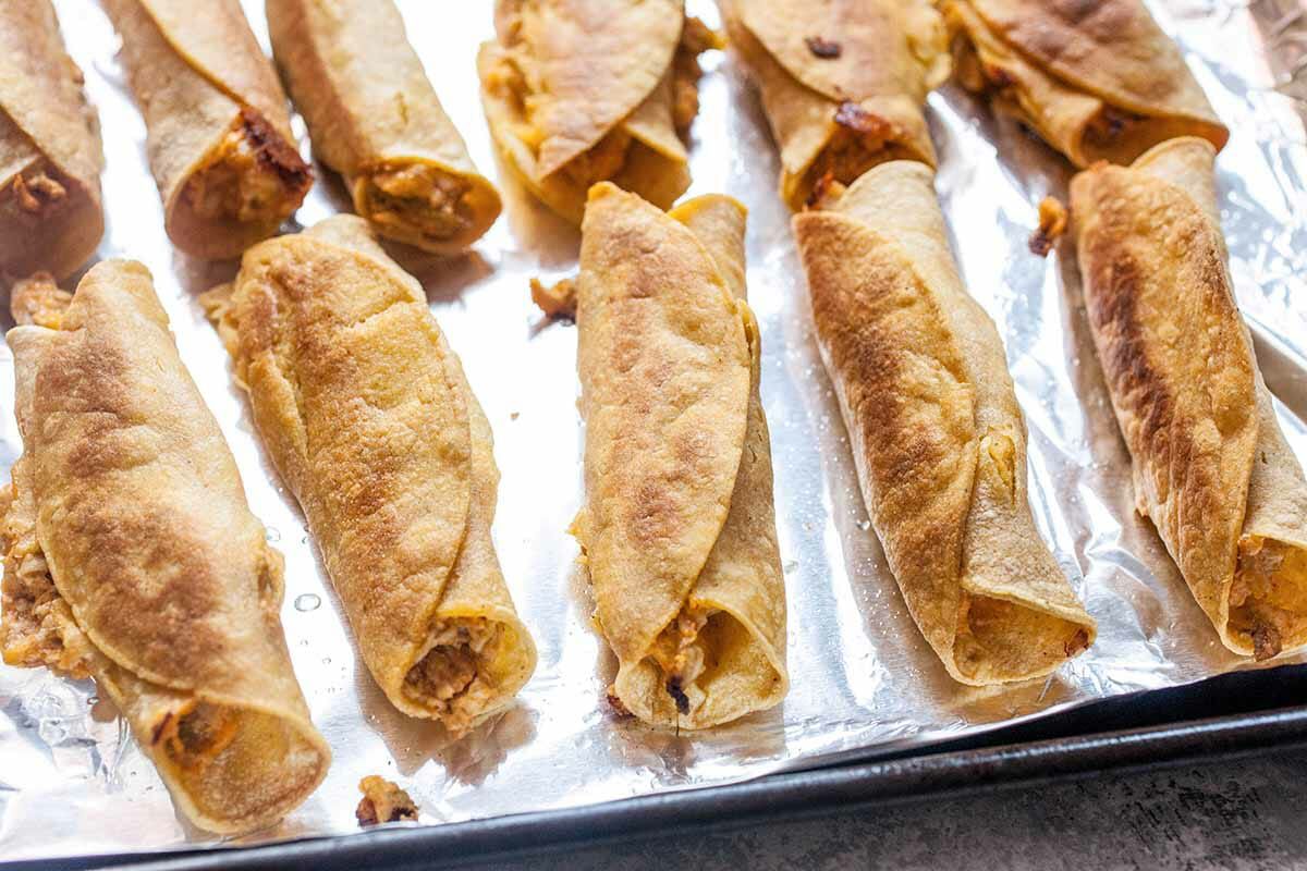 How to Make Taquitos bake the taquitos
