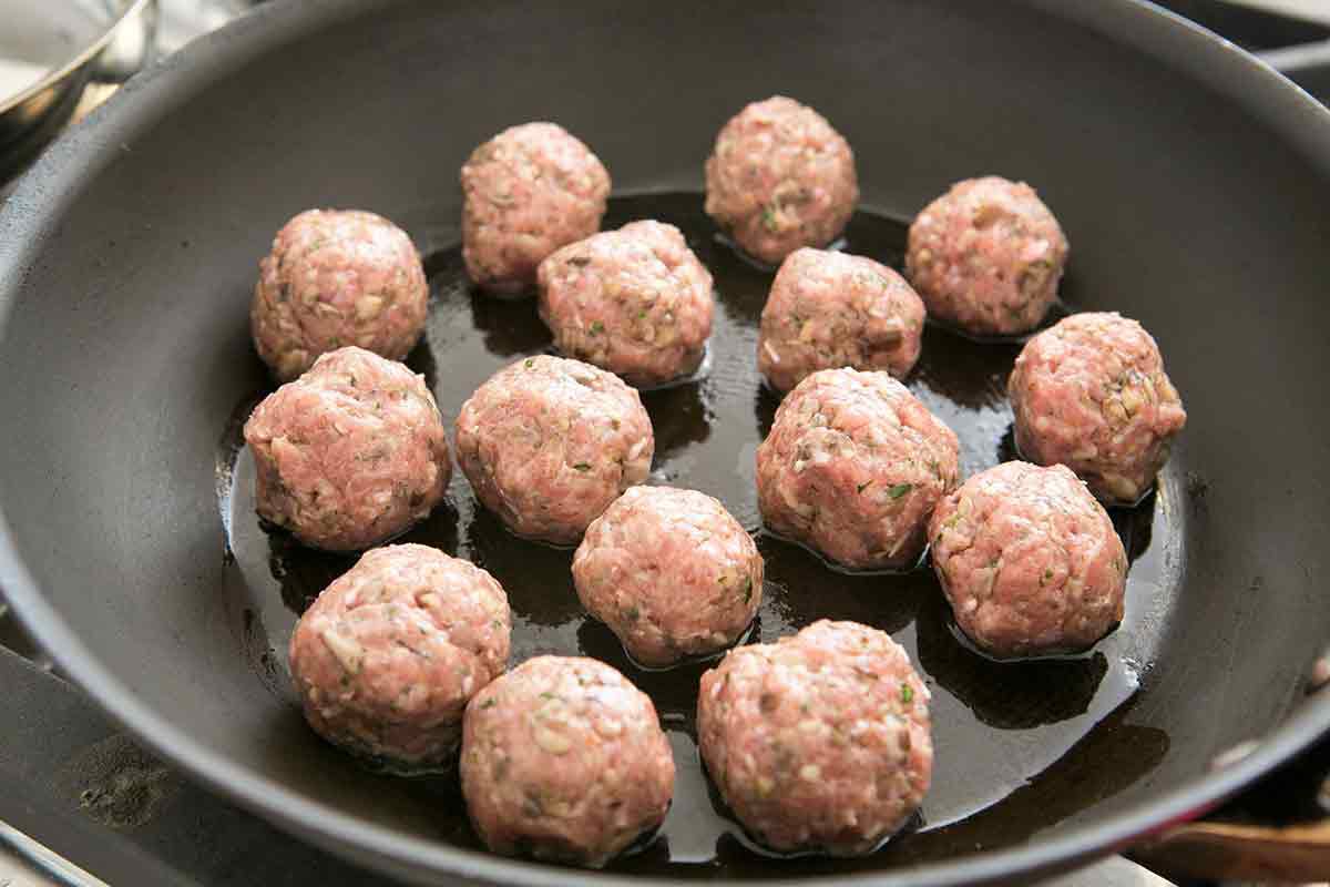 brown the turkey meatballs