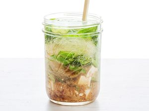 How to Make Cup Noodles