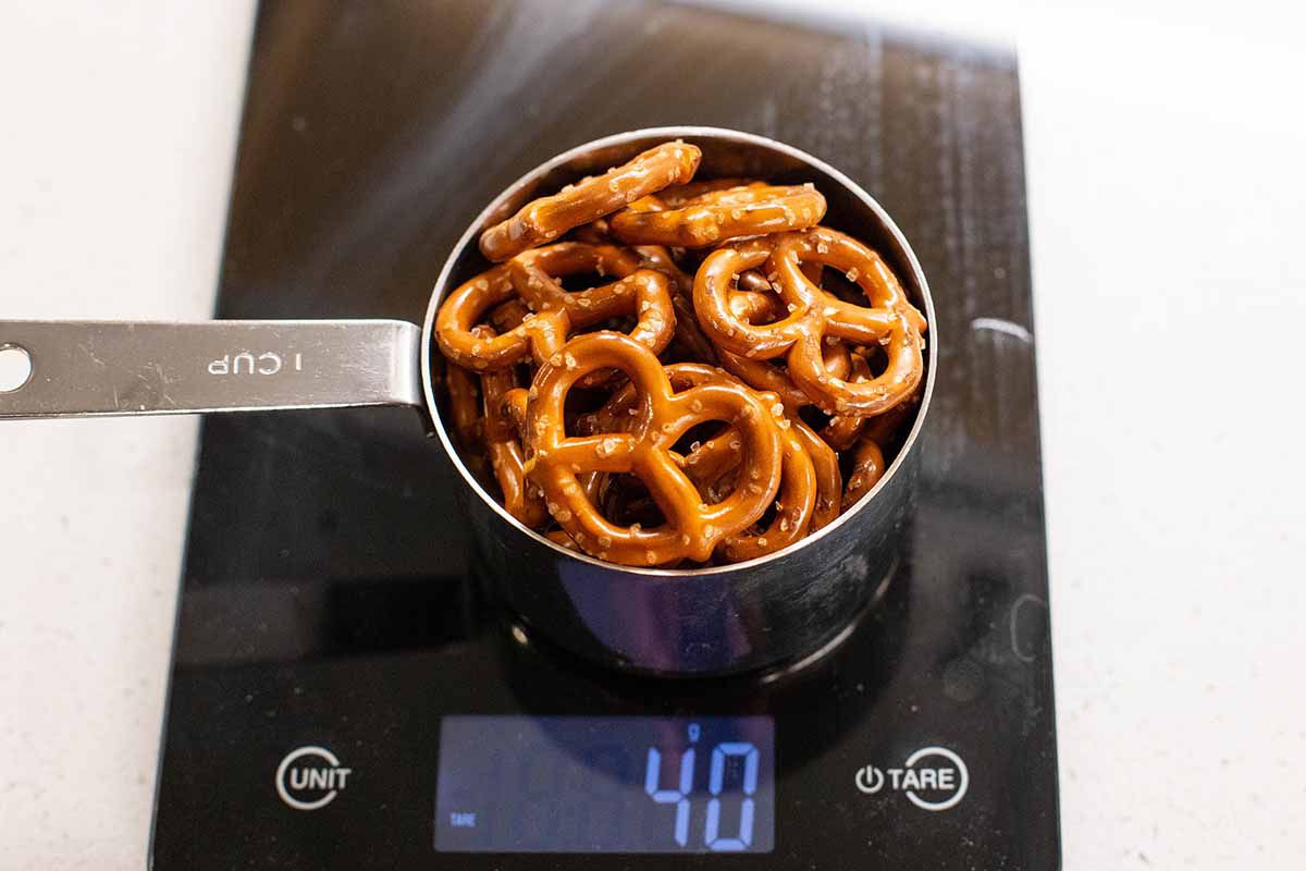 Seven Layer Bars with Peanut Butter and Pretzels weigh the pretzels