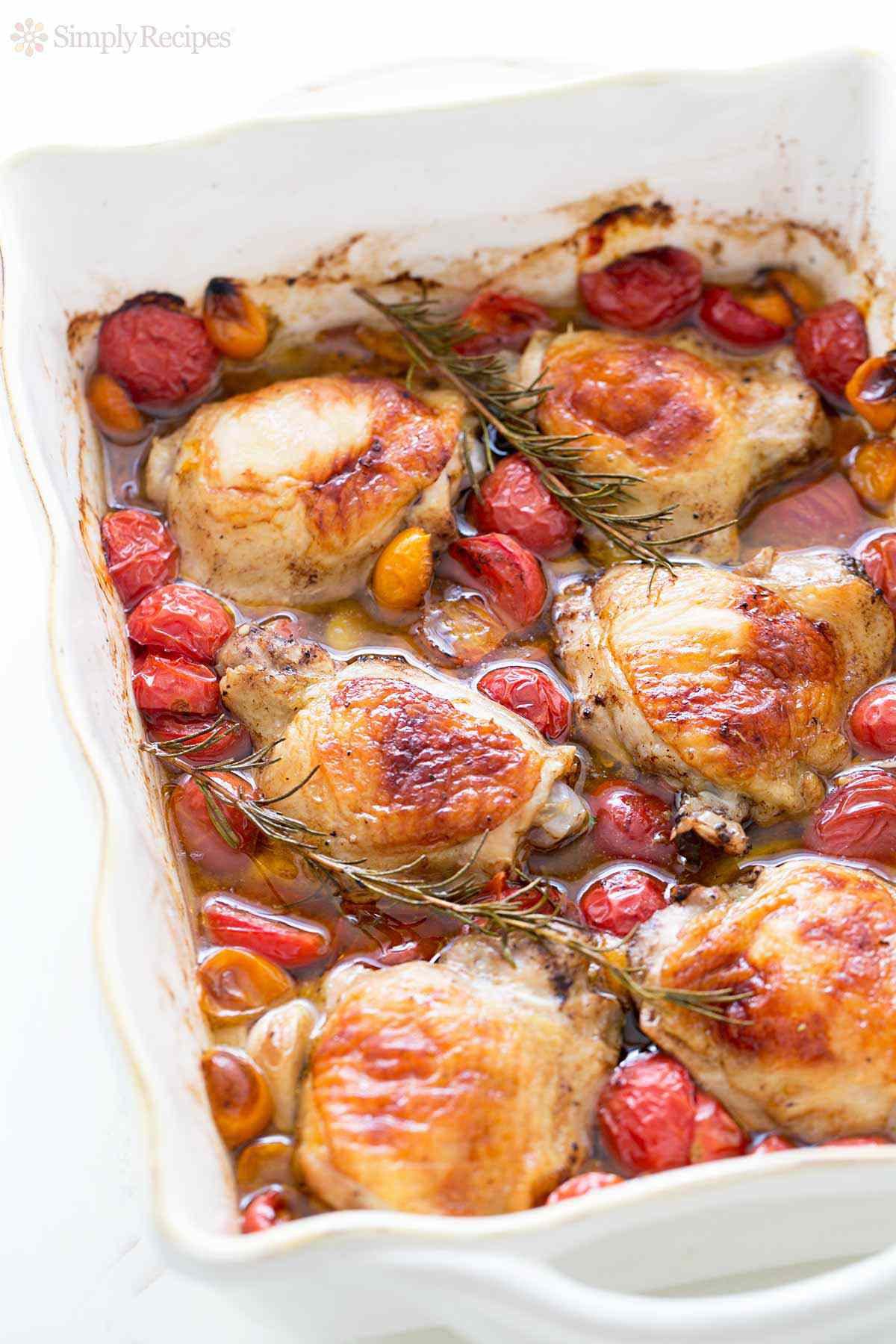 Baked Chicken with Cherry Tomatoes and Garlic recipe