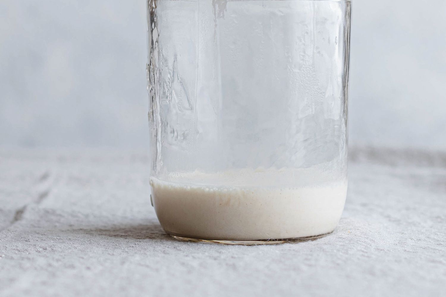 Sourdough starter recipe in a mason jar.