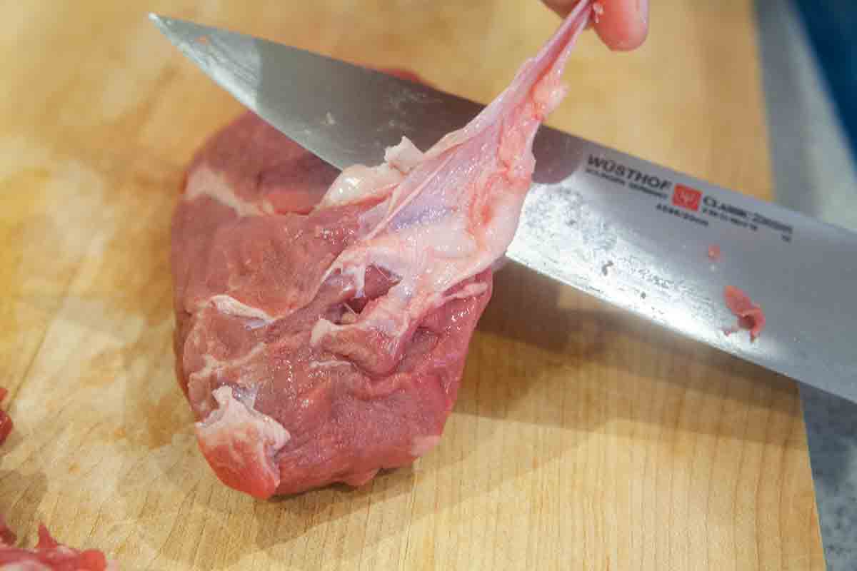cut silver skin from beef tenderloin