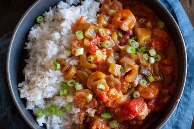Plated shrimp creole with rice