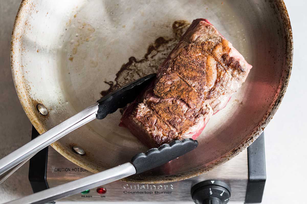 Sous Vide Beef Tenderloin with Port, Garlic, and Thyme