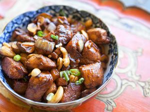 Cashew chicken