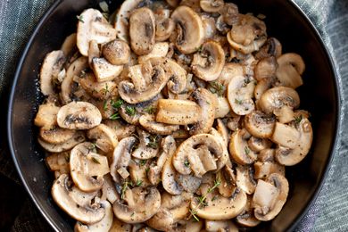 A bowl of sauteed mushrooms