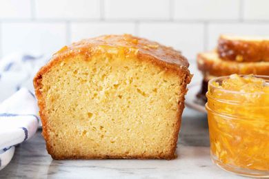 Loaf Cake with Marmalade