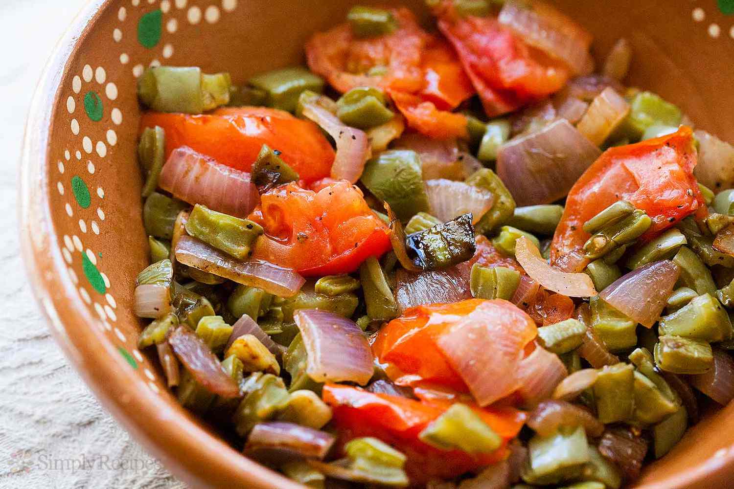 nopalitos with tomatoes