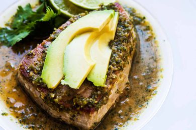 Seared Tuna with Avocado