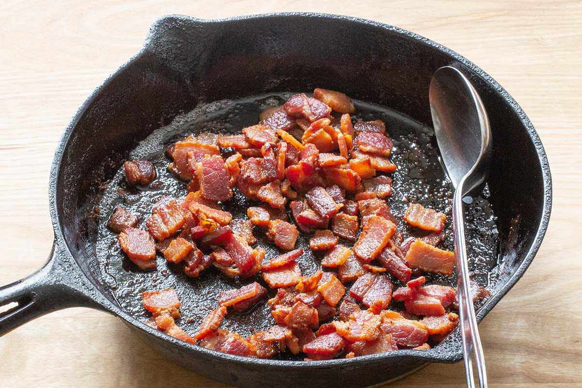 Onion Bacon Jam fry the bacon