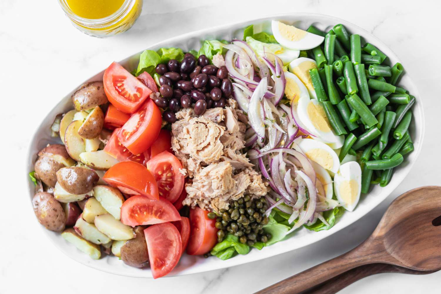 Overhead view of a salade nicoise.