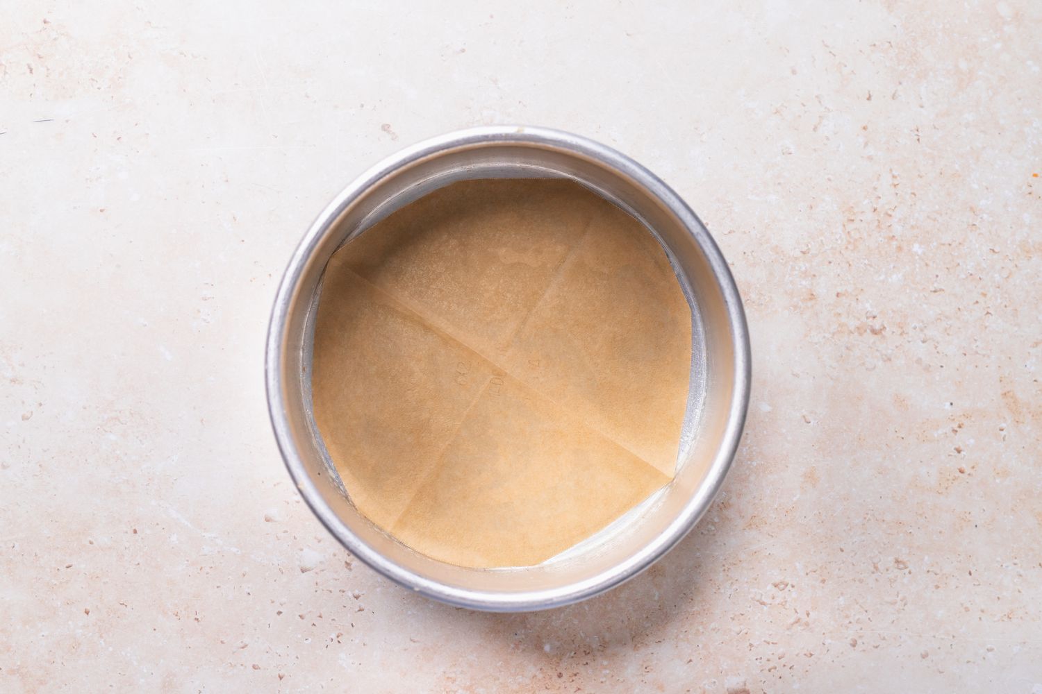Cake Pan with Parchment