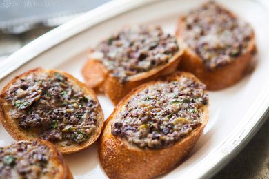 Olive Crostini