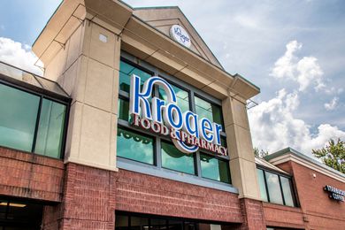  Kroger grocery store exterior sign over entrance