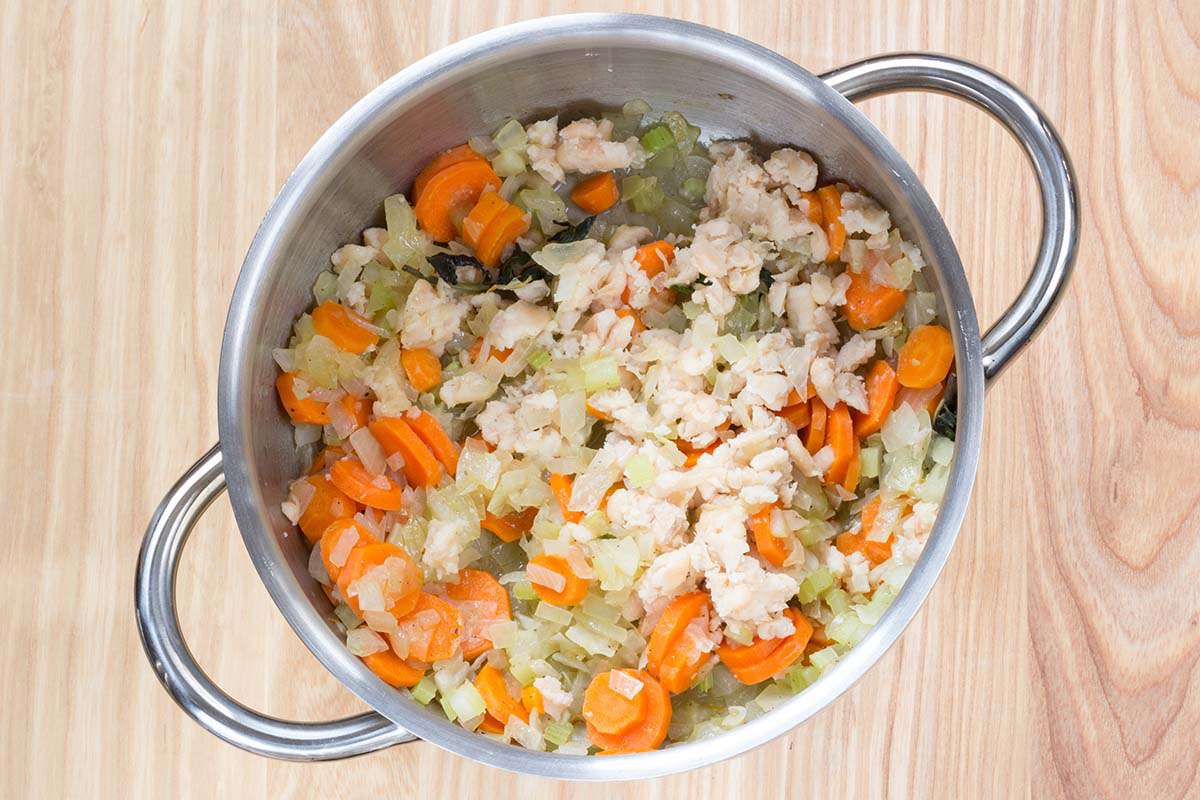 Tuscan Bean Soup