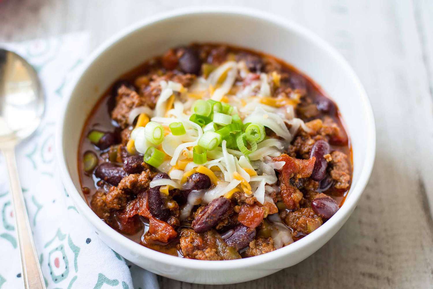 Instant Pot Beef Chili in a bowl