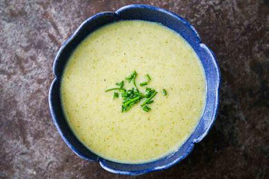 Broccoli Apple Soup