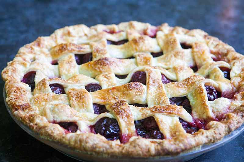 sweet-cherry-pie-method-4