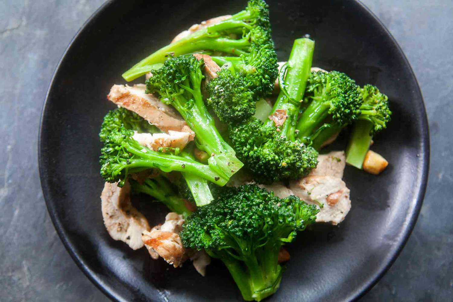 Broccoli Chicken Almond Sauté