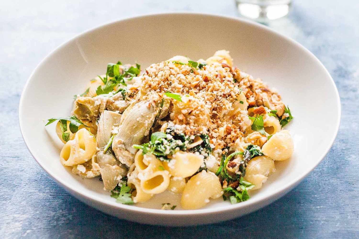Pasta with Artichoke Hearts and Spinach