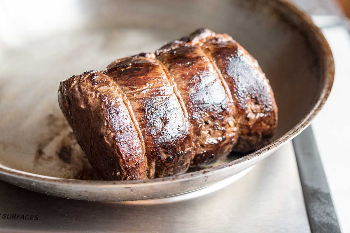 Sous Vide Beef Tenderloin with Port, Garlic, and Thyme
