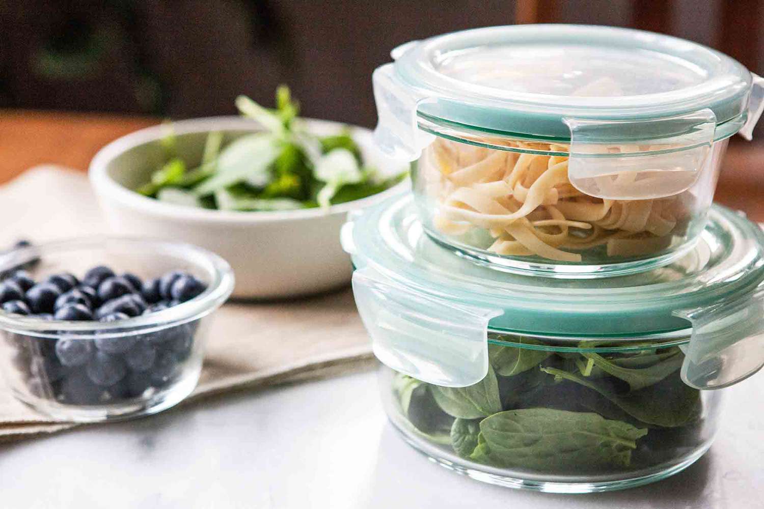 Food Storage Containers - Round glass containers for easy reheating