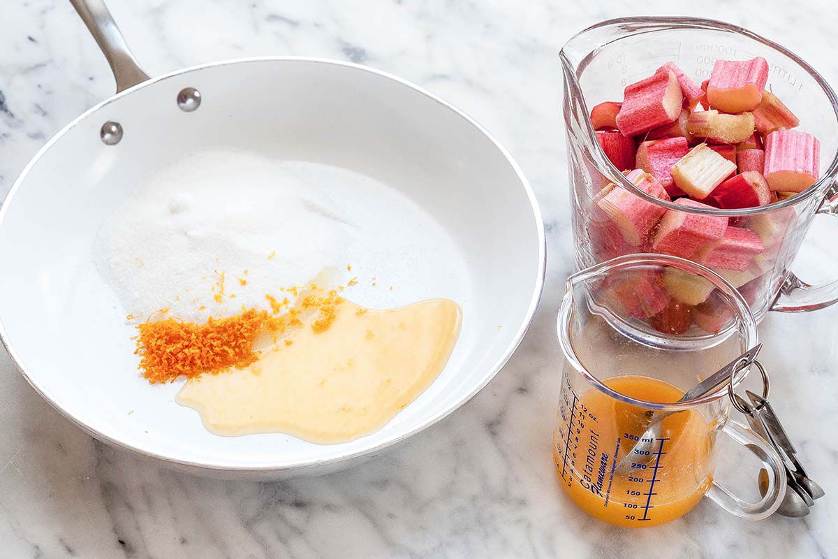 Easy Rhubarb Fool