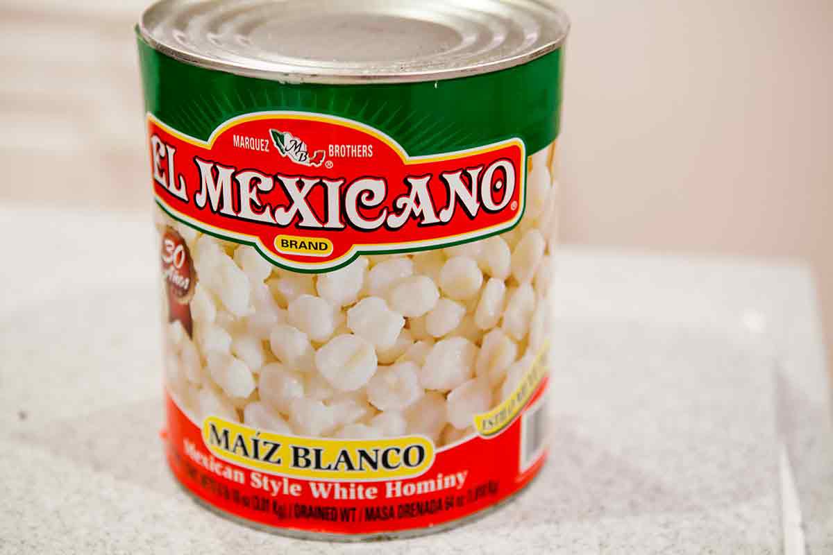 A can of El Mexicano white beans