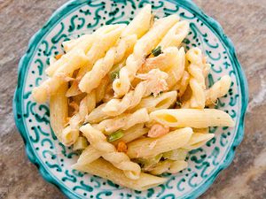 Smoked Salmon Pasta Salad