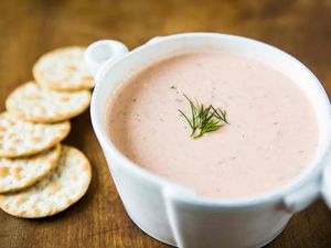 How to make fresh salmon mousse
