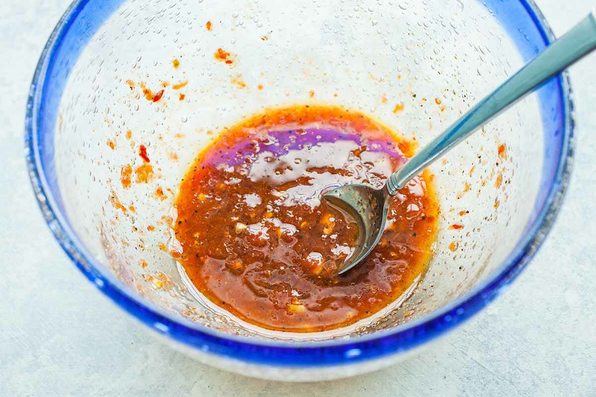 Chili Garlic Grilled Chicken Recipe make the marinade