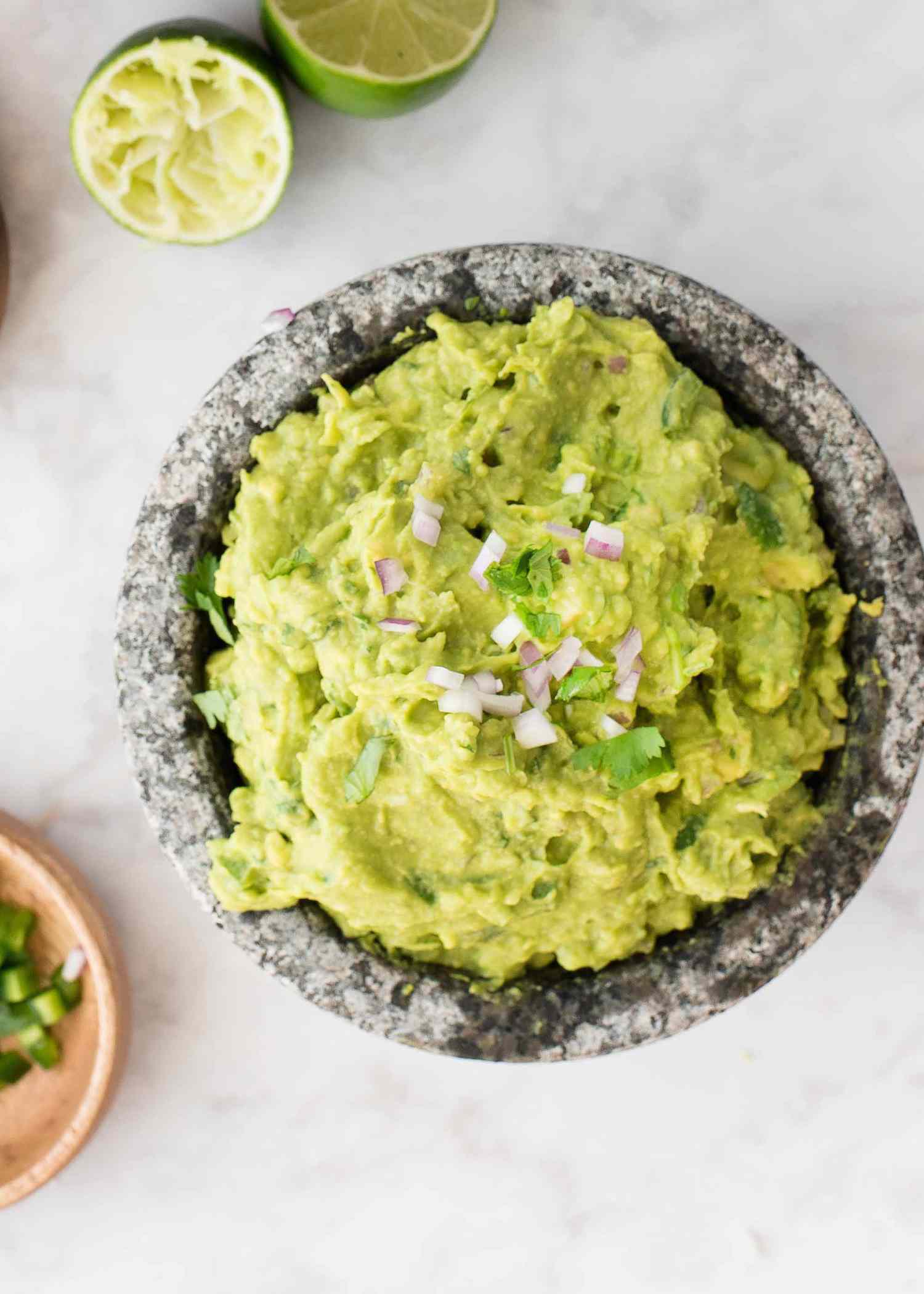 How to Make Guacamole like Chipotle