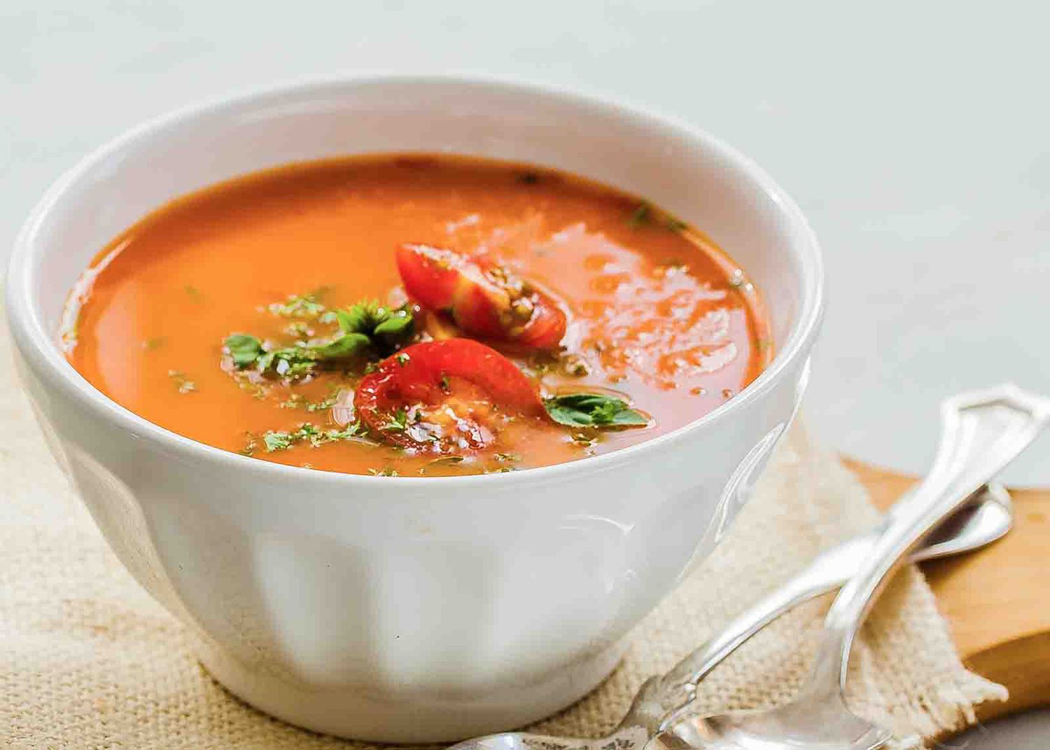 Creamy Tomato and Bean Soup
