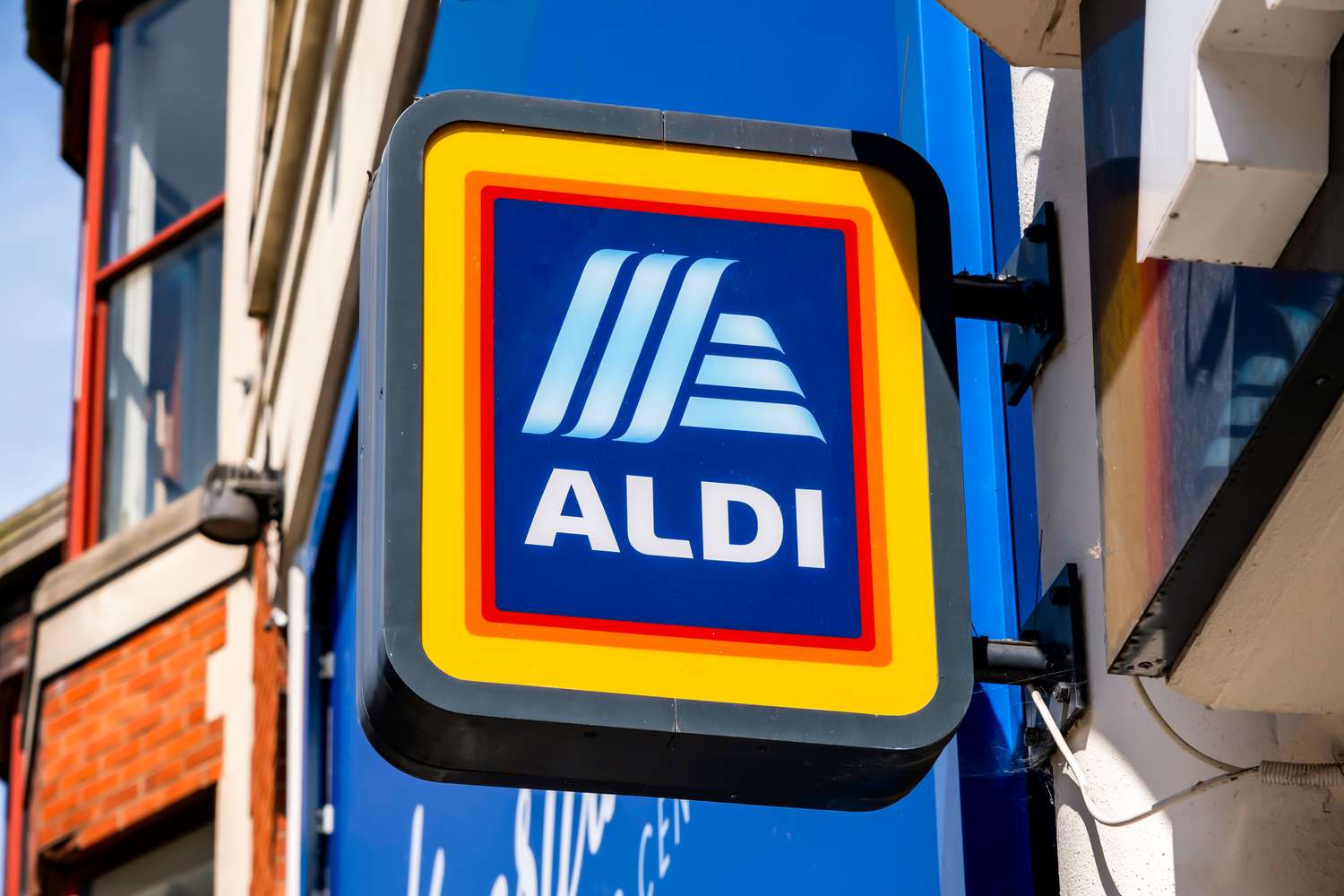 An ALDI sign